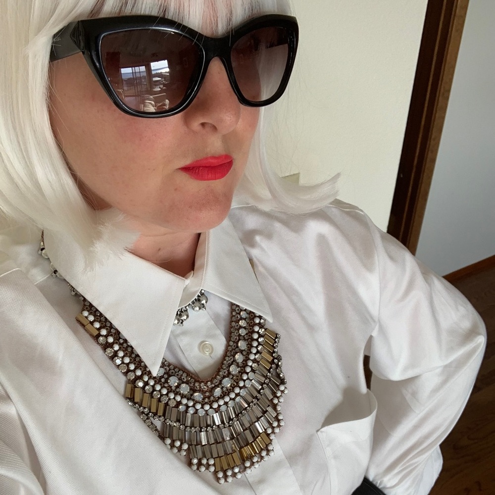 Meet your Posher, Hana